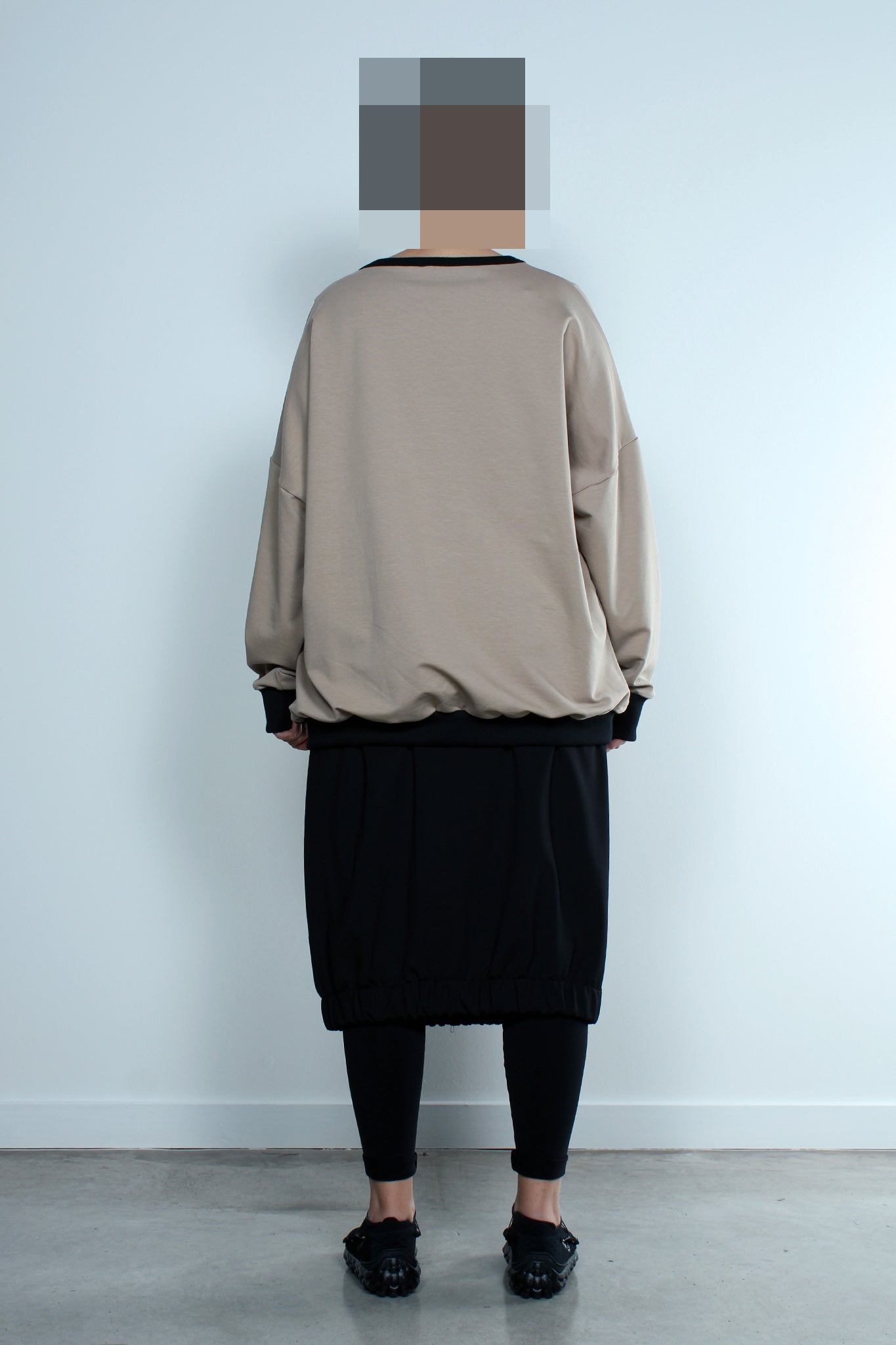 SUDADERA OVERSIZE CAMEL