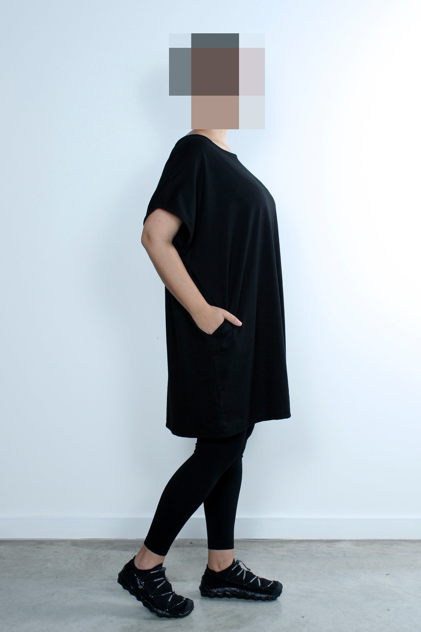 VESTIT OVERSIZE NEGRE